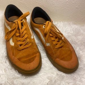 Vans LowTop Skate Shoe - Size 11 Men’s